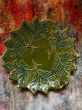 CALIF USA 373 372 Green Leaf Ceramic Decorative Plate Vintage